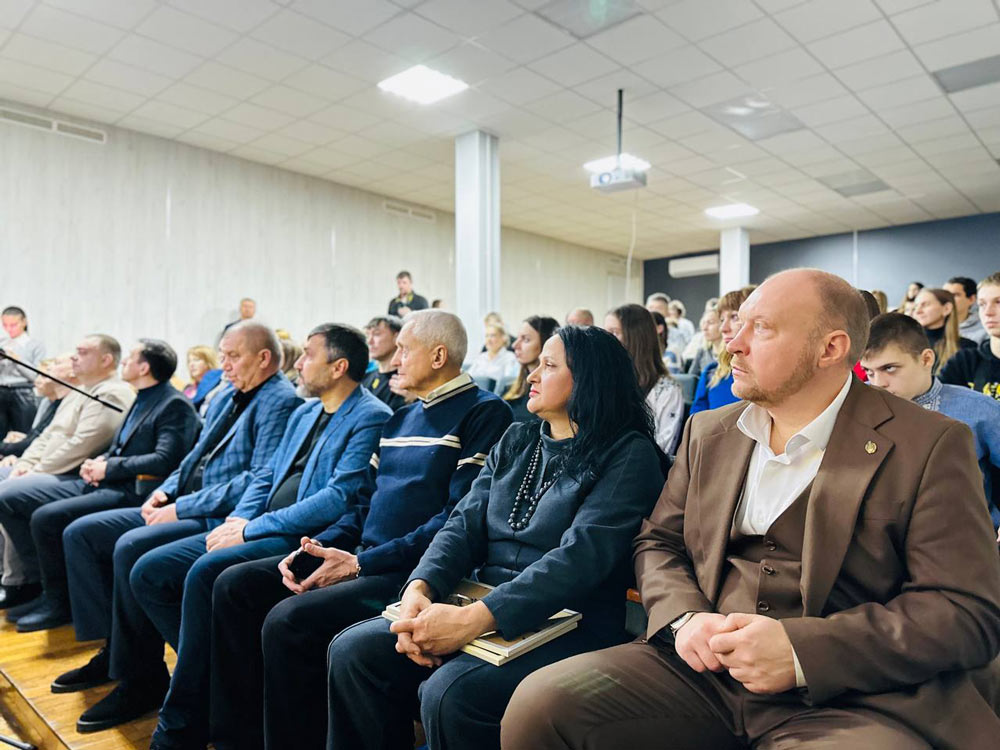 Міжнародний день осіб з інвалідністю: здобутки спортсменів та випускників ЦДУ імені В. Винниченка