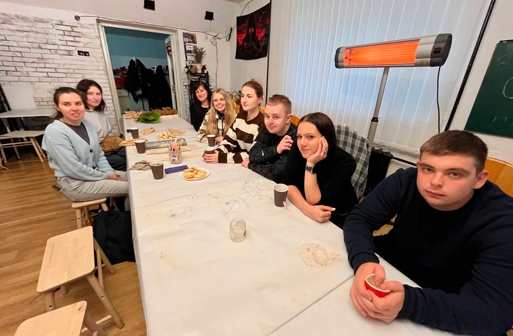 Глинотерапія як ресурс психологічної підтримки: засідання наукового гуртка 